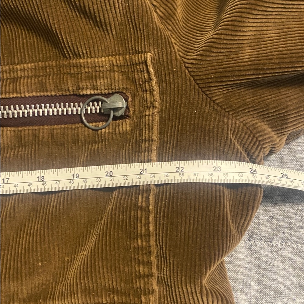 Vintage Corduroy Jacket with Sherpa Collar - Picture 10 of 11